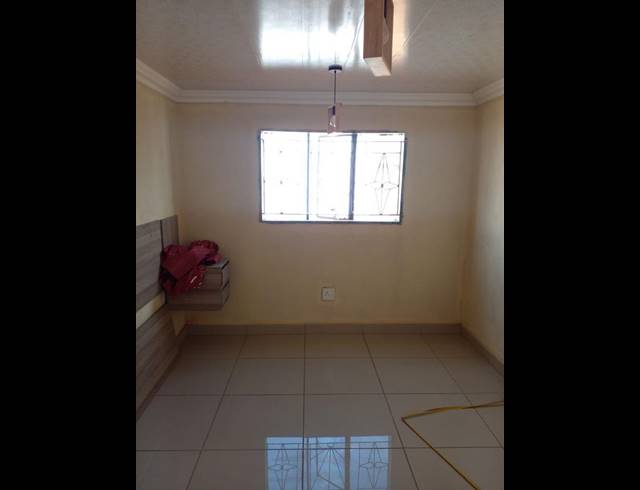 2 BEDROOM HOUSE FOR SALE IN SOSHANGUVE SOUTH